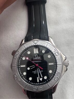 Clone Omega Speedmaster Black Dial Stainless Dive Watch with Pink Accent